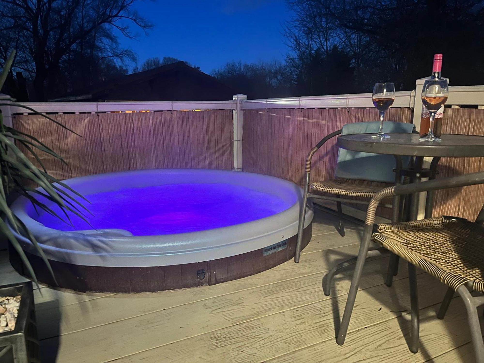 Beautiful 3 Bedroom Caravan With Hot Tub - Tattershall Lakes Exterior foto