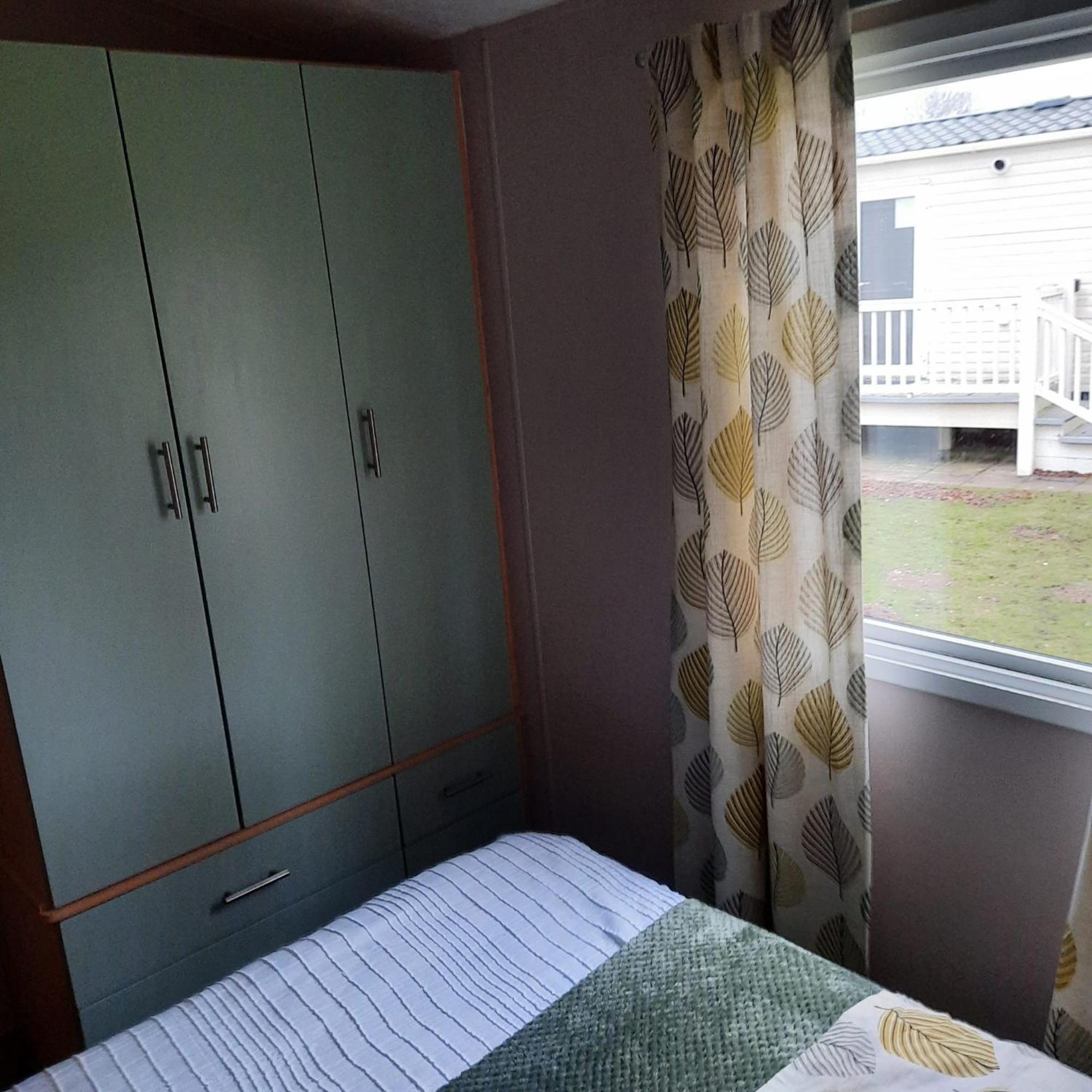 Beautiful 3 Bedroom Caravan With Hot Tub - Tattershall Lakes Exterior foto
